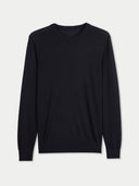 Men's Cashmere Silk C-Neck Sweater Black detail view on white background #color_graphite-black