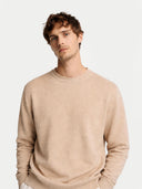 Essential Crewneck Cashmere Sweater Warm Grey - Gobi Cashmere #color_dusty-beige #ai-image